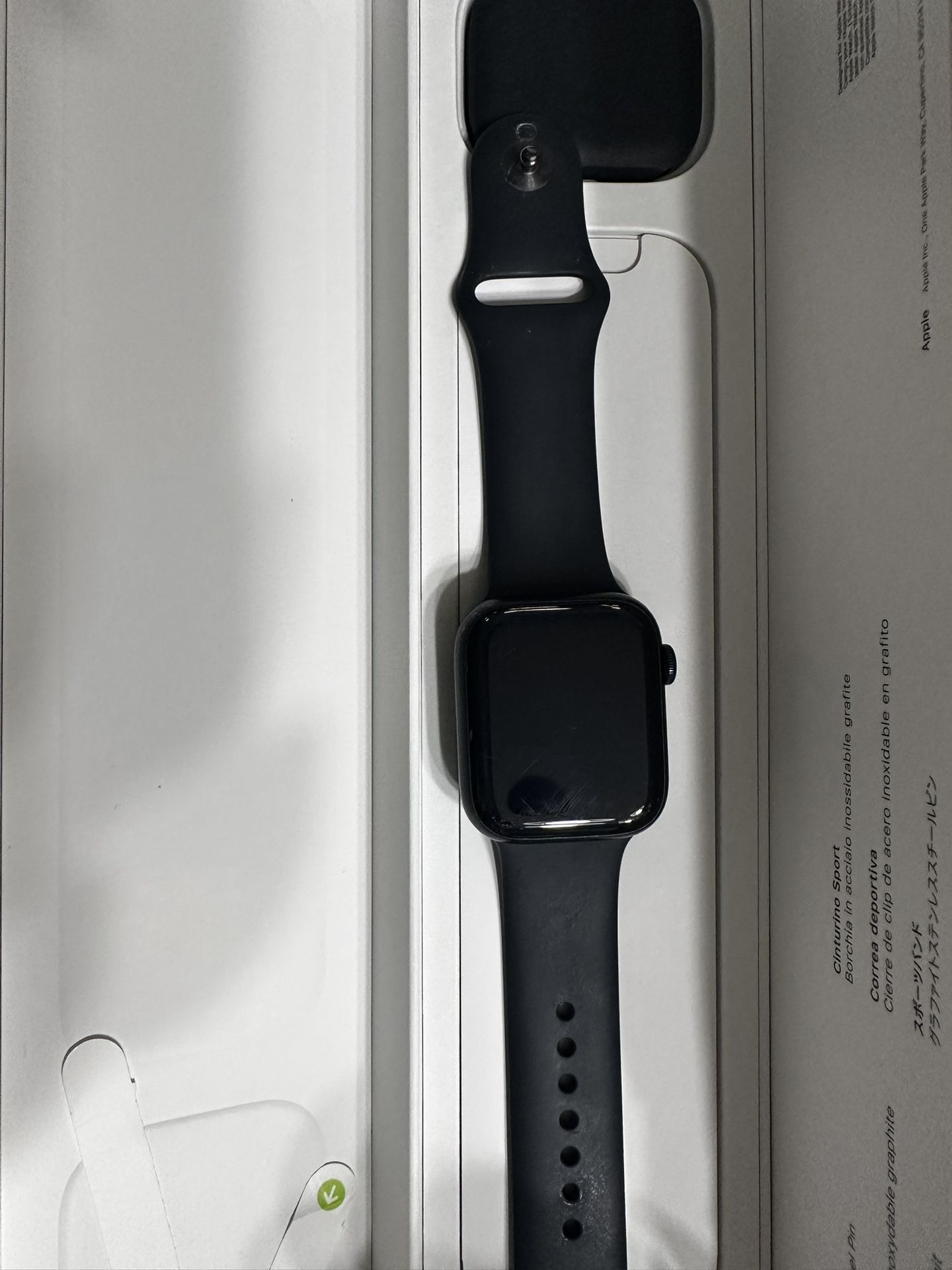 Apple Watch Series 8