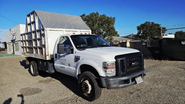 2008 Ford F450 Super Duty Regular Cab & Chassis
