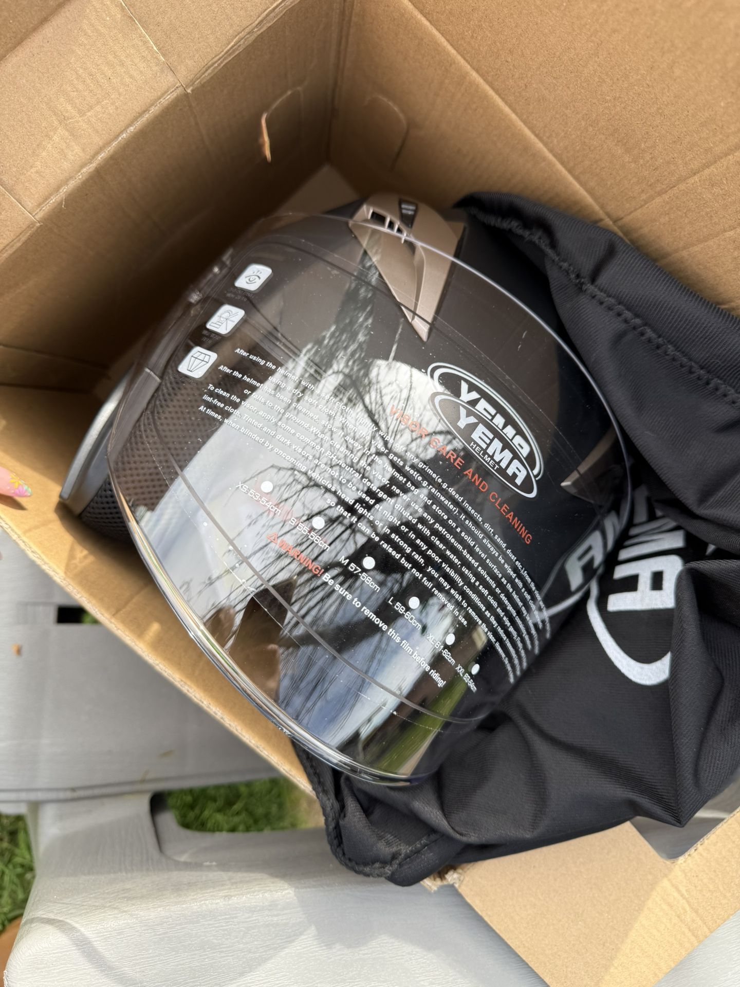 YEMA Motorcycle Helmet