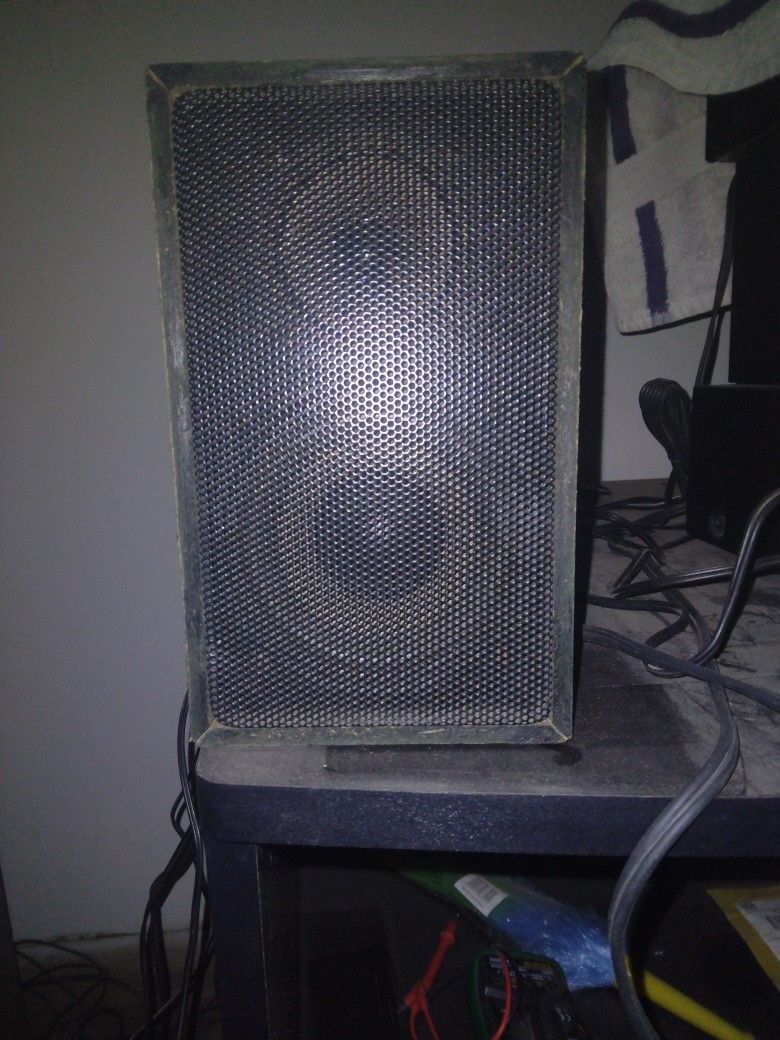 Mitsubishi Satellite Speaker Pair Both Are Functional
