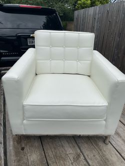 Charter Furniture White Couch and 2 White Chairs Set