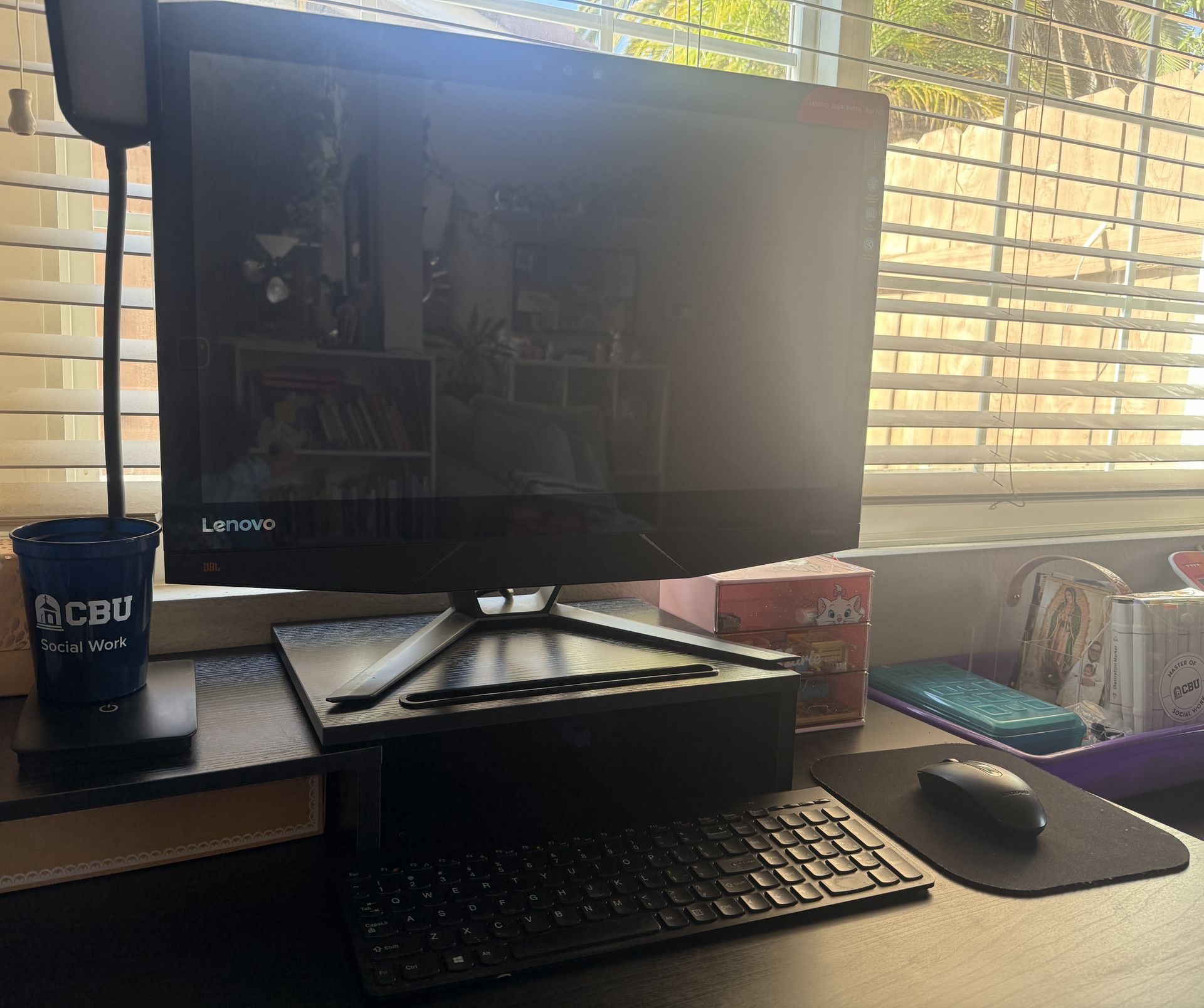 Lenovo Ideacentre AOI 700