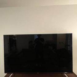 65” Roku TV