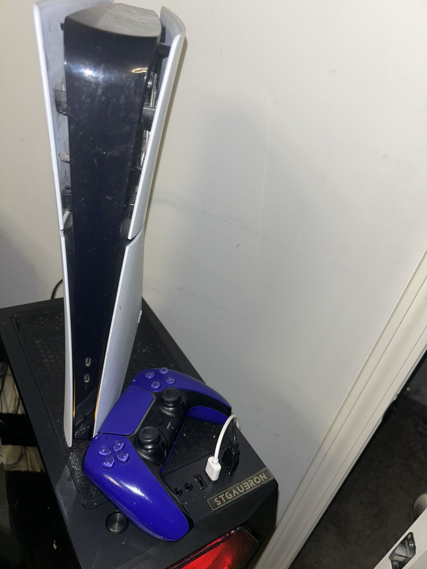 Ps5 Slim With Purple Ps5 Controller I Just Need To Clean The Items