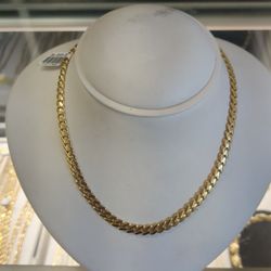 14k Solid Gold Cuban Link Necklace 17.6 Gramt16 Long Layway Available 10% Down If You Interested Please Ask Maribel Thank You 