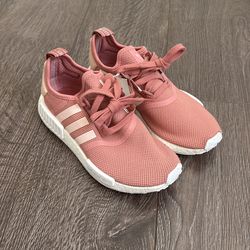 NMD R1 Raw Pink