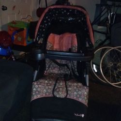Stroller 