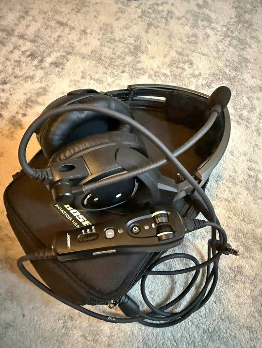 Bose A20 Aviation Headset