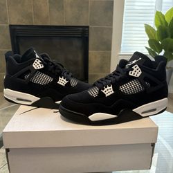 Size 11 Jordan 4 Retro ‘White Thunder’