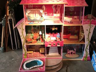 Wooden Dollhouse & Accessories for Sale in Nashua, NH - OfferUp