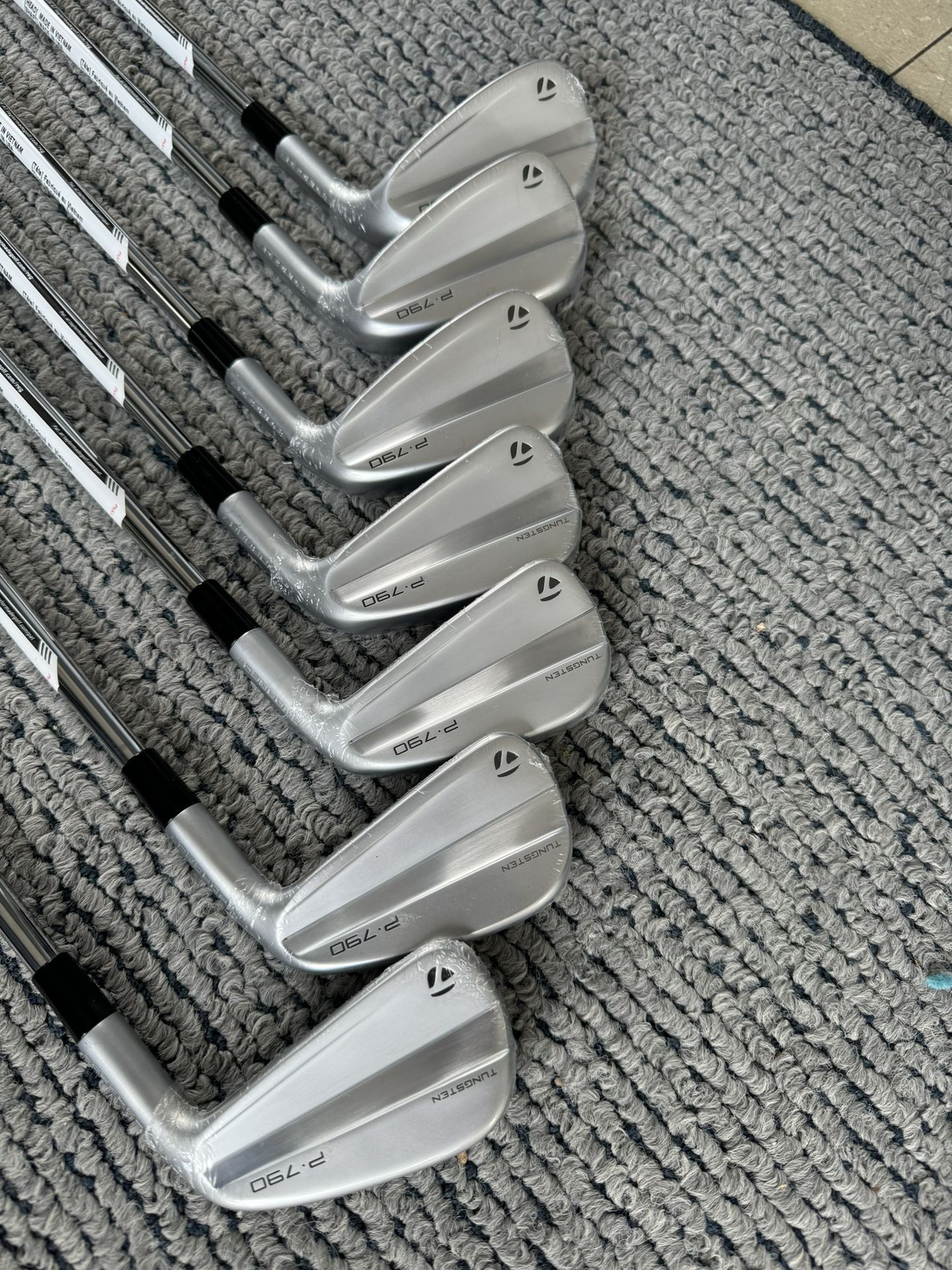 TaylorMade P790 (2024) 4-PW Brand New