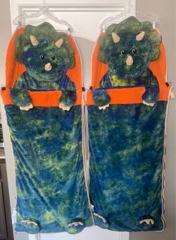 Hugfun, Kids Dinosaur Slumber Sleeping Bag -Triceratops 66x28
