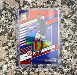Kylian Mbappé 22-23 Donruss Elite FIFA Trading Card