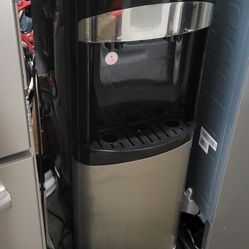 Water Dispenser 
