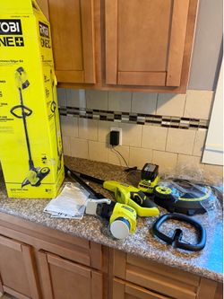 Ryobi string trimmer/edger kit 13” 18v