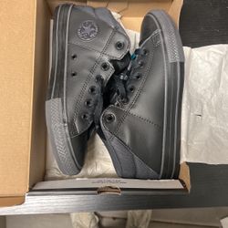 Converse Junior Size 5