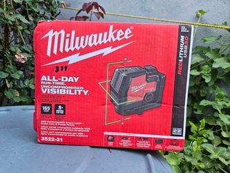 Milwaukee laser Green 100ft