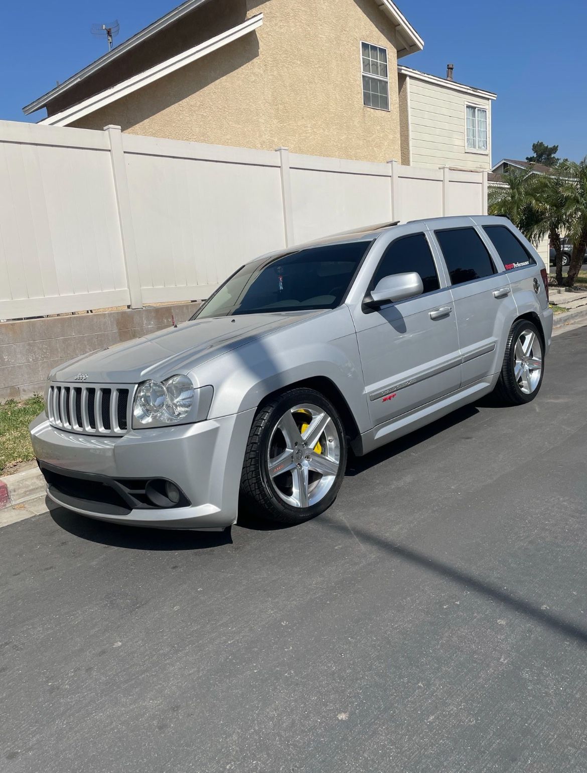 Jeep grand cherokee srt8