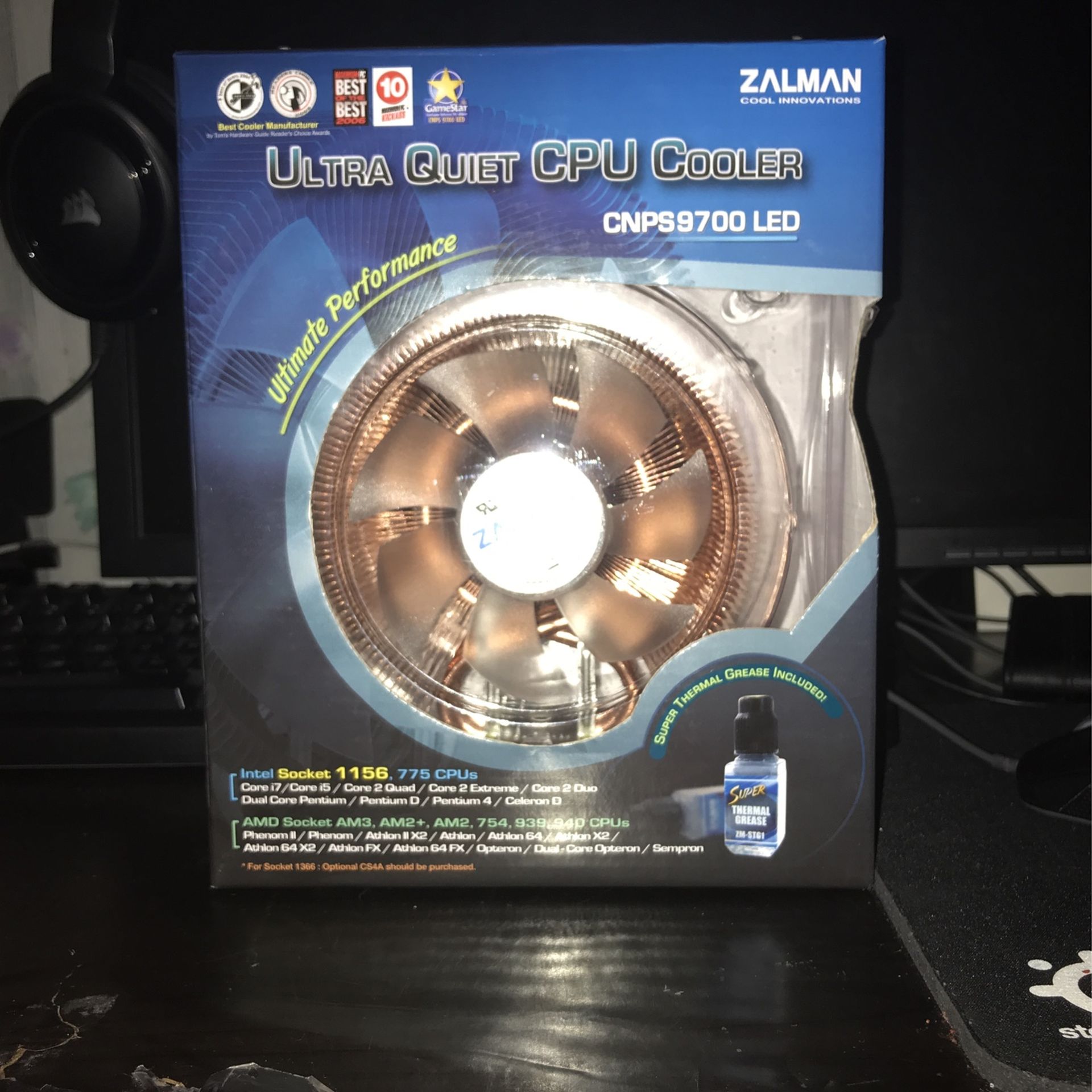 Zalman Ultra Quiet CPU Cooler CNPS9700 LED