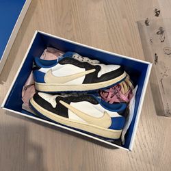 Travis Scott Jordan 1 fragment size 5