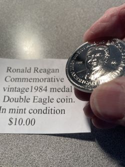 Ronald Reagan Vintage 1984 Medal