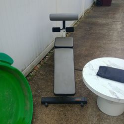 Weight Bench Leg Press