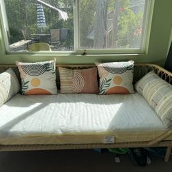 Rattan Daybed