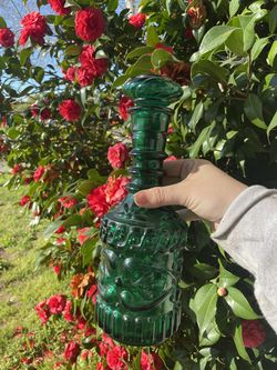 Green decanter