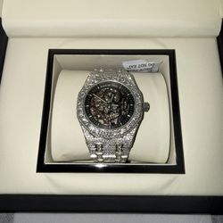 Ap skeleton Moissanite