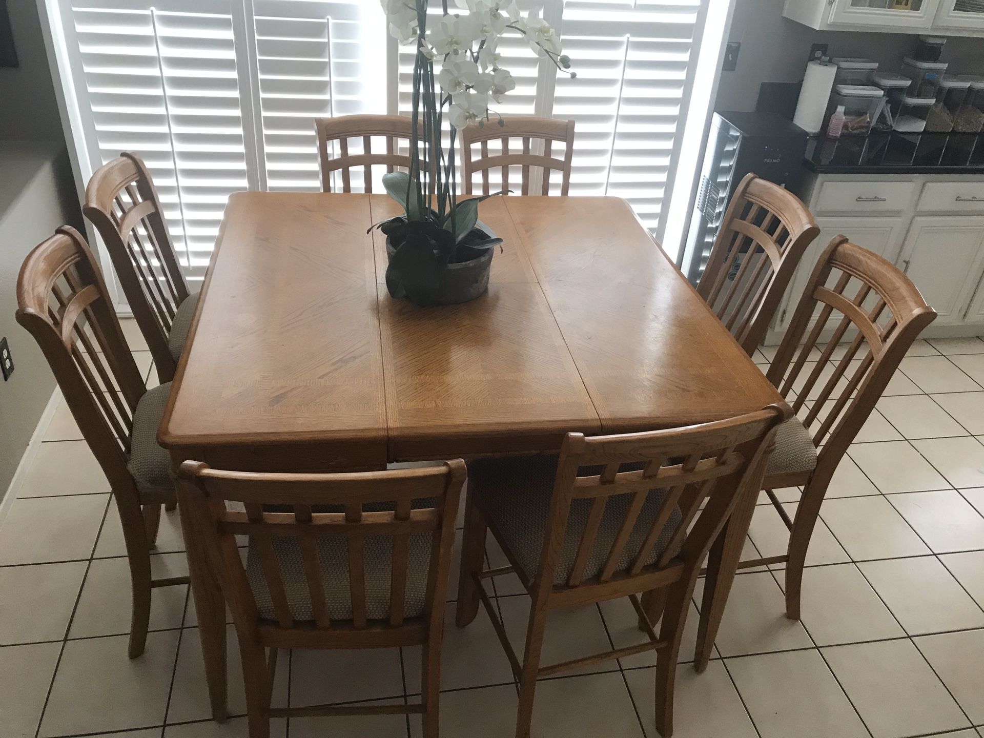 Oak wood dining table set