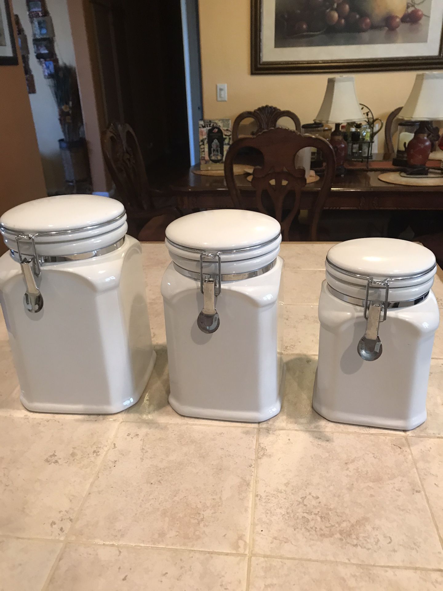 Set of 3 ceramic storage container