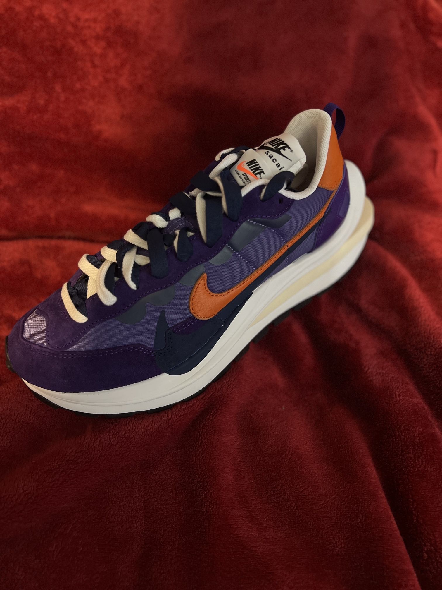 Nike Vaporwaffle Size 9.5m