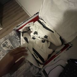 Jordan 4’s 