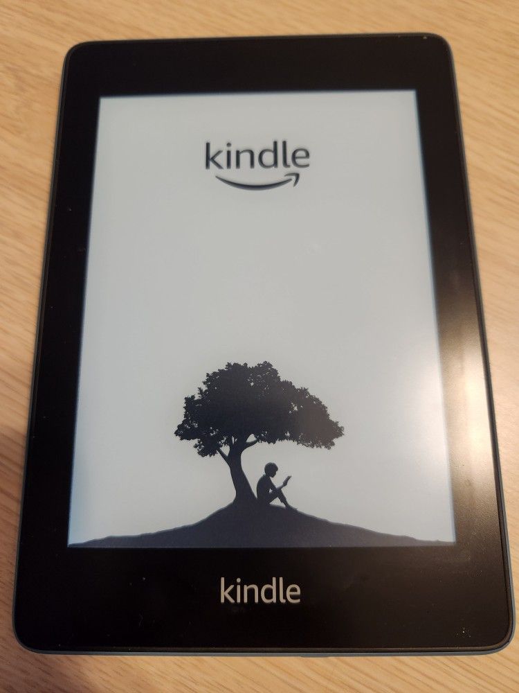 Like New Kindle Paperwhite 10th Generation