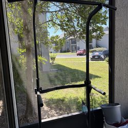 Pull Up Bar And Dip Station 