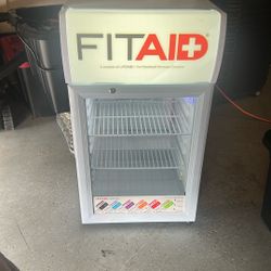 Mini Fridge FitAid Wrapped Ultra Quite 