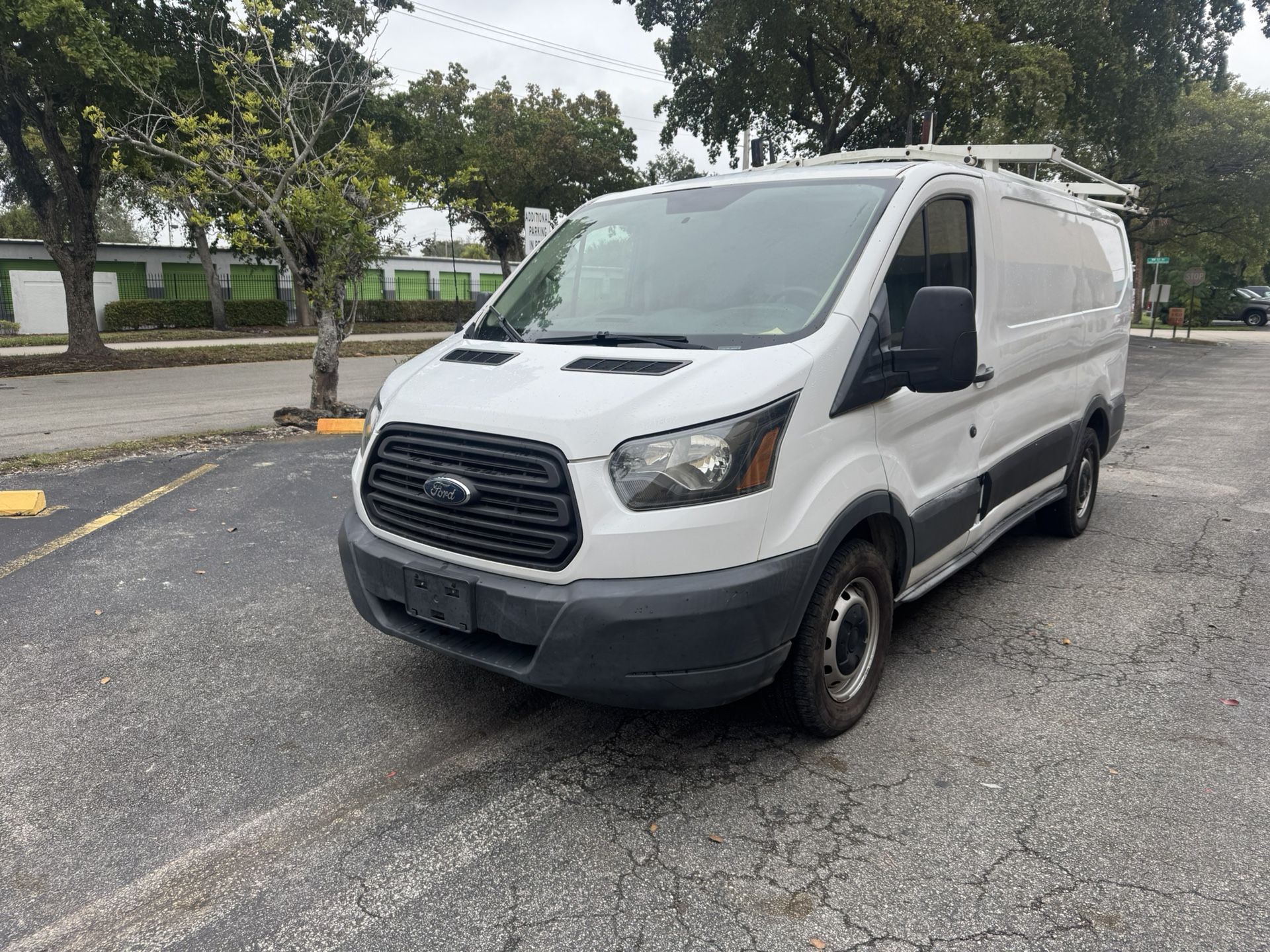 2016 Ford Transit T250 HD Excellent Condition Comes With A Ladder Rack Parts