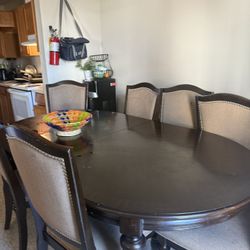 Dining Table Set With Eight Chairs - Very Good Condition