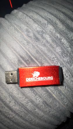 Derichebourg Branded USB Flash Drive