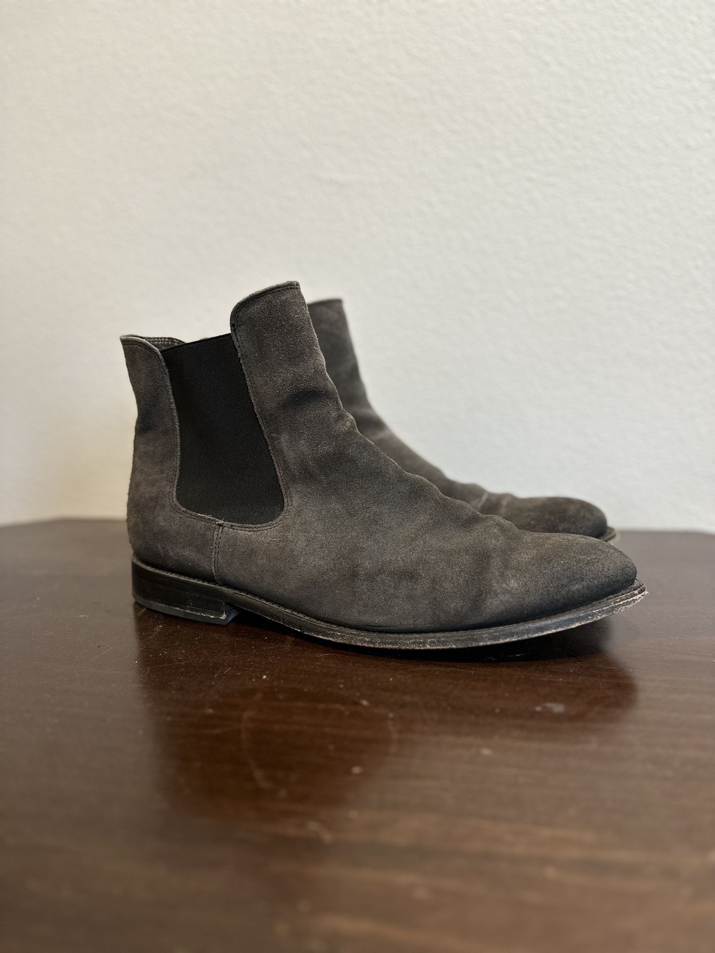 Thursday Cavalier Chelsea Boots