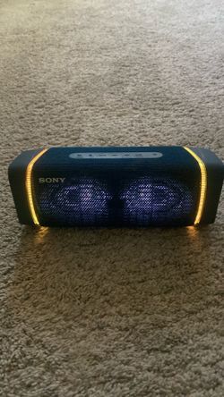 Sony SRS-XB33 speaker