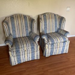 2 Ethan Allen  Living Room Armchairs 