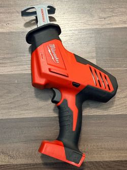 Milwaukee M18 18V Lithium-Ion Cordless HACKZALL Reciprocating Saw (Tool-Only)