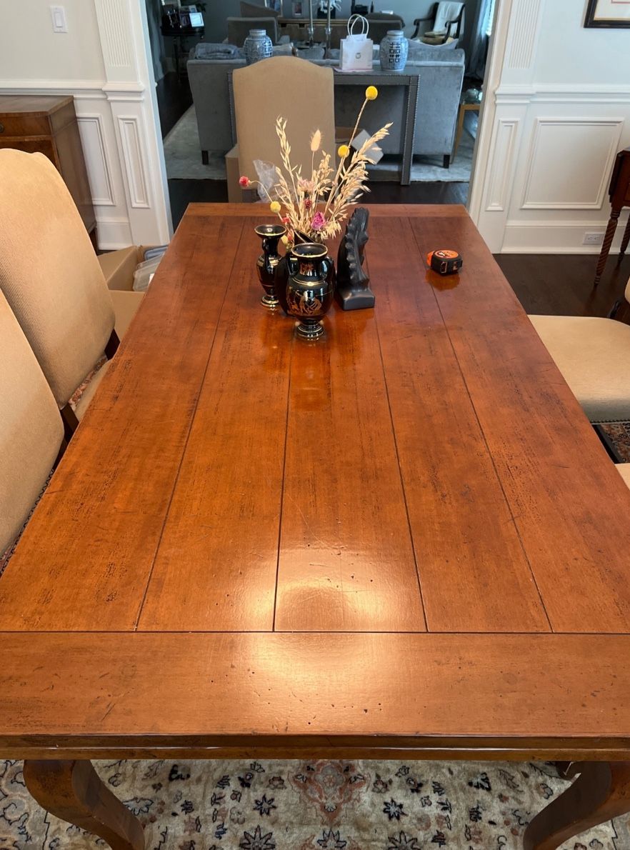 Bloomingdales Guido Zichele Expandable Dining Room Table And Sam Moore Dining Chair 6pc Set