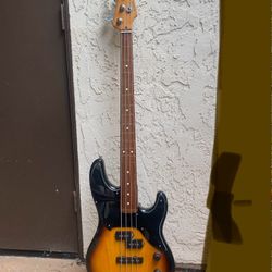 Fender Precision Bass Special Cowpoke - Vintage look 