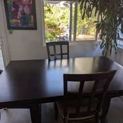 Dinning Chairs And Tables