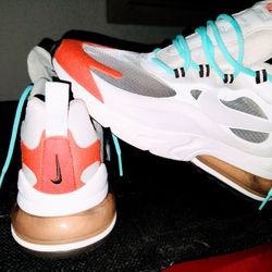 Nike 270's Bran New Size 8