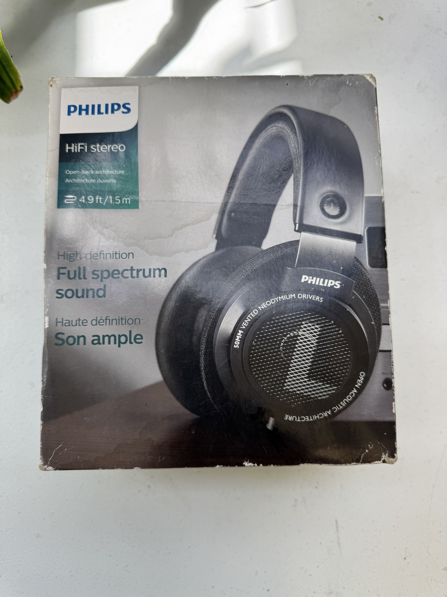 Phillips High Stereo Full Spectrum Sound Headphones