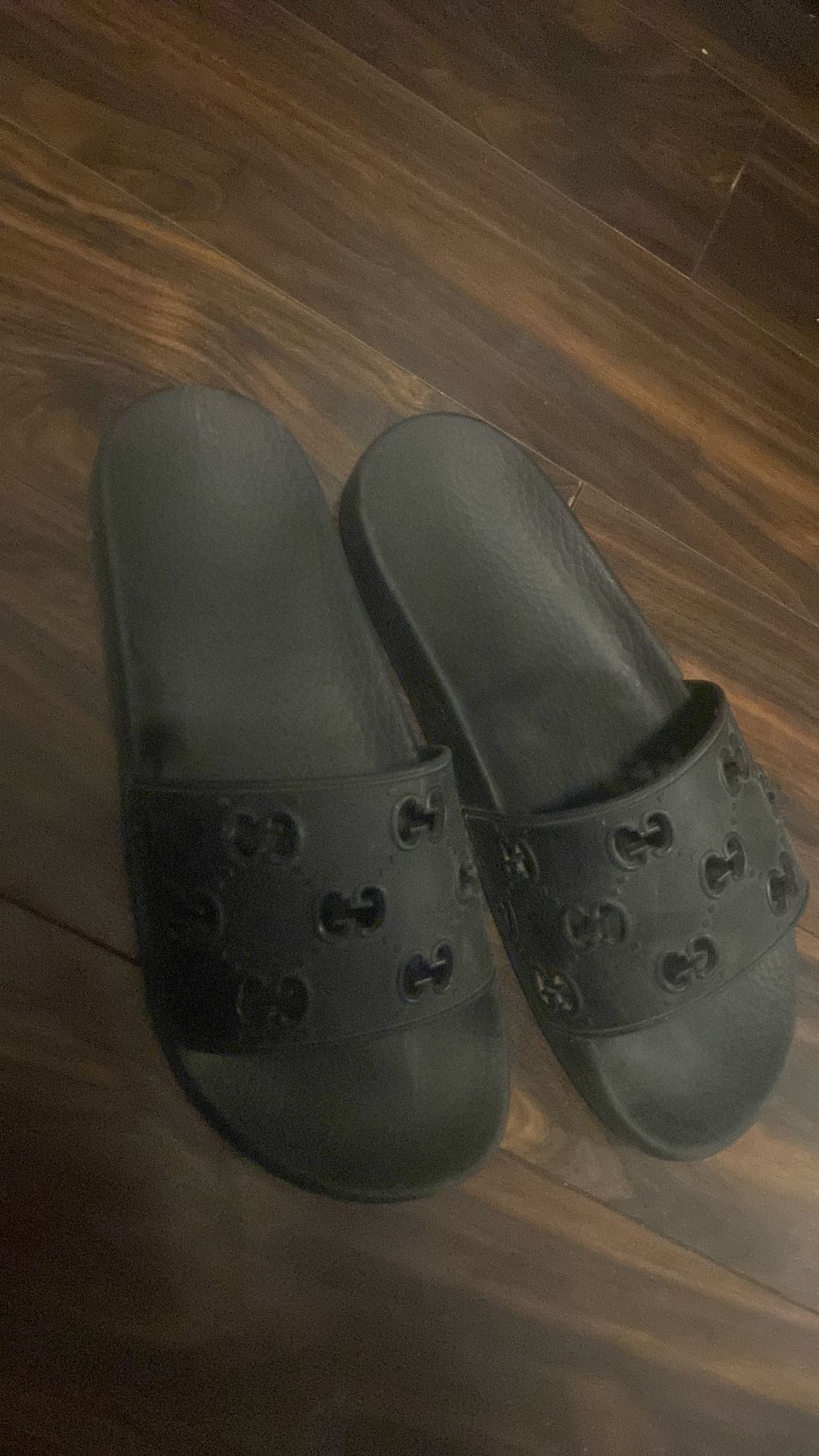 Gucci sandals