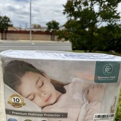 Mattress Protector queen